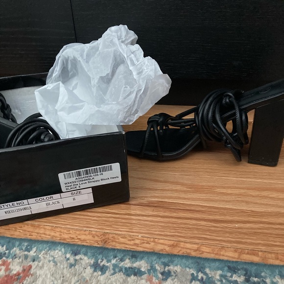 Nasty Gal Heel the Love Strappy Block Heel - Picture 2 of 4